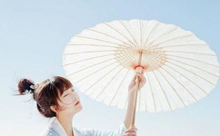 play视频在线华人